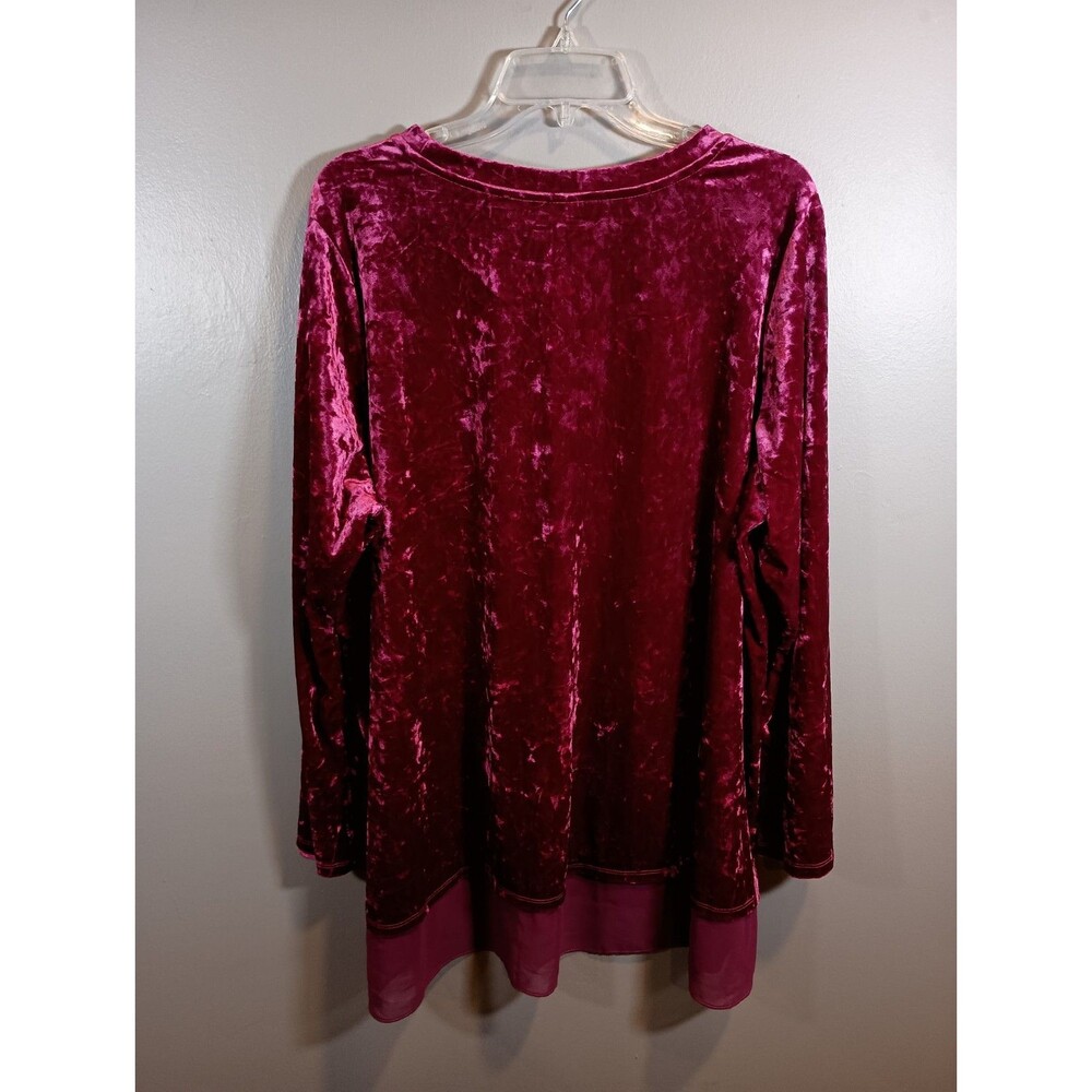 LOGO by Lori Goldstein Red Velvet Long Flare Sleeve Tunic Pockets Plus Size 2X - Picture 8 of 10